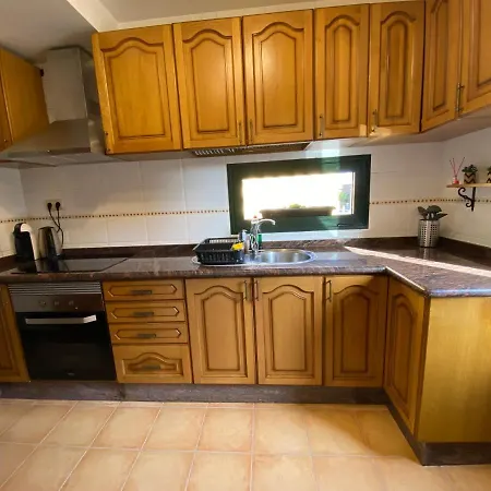 Dom wakacyjny Casa De Jem La Oliva